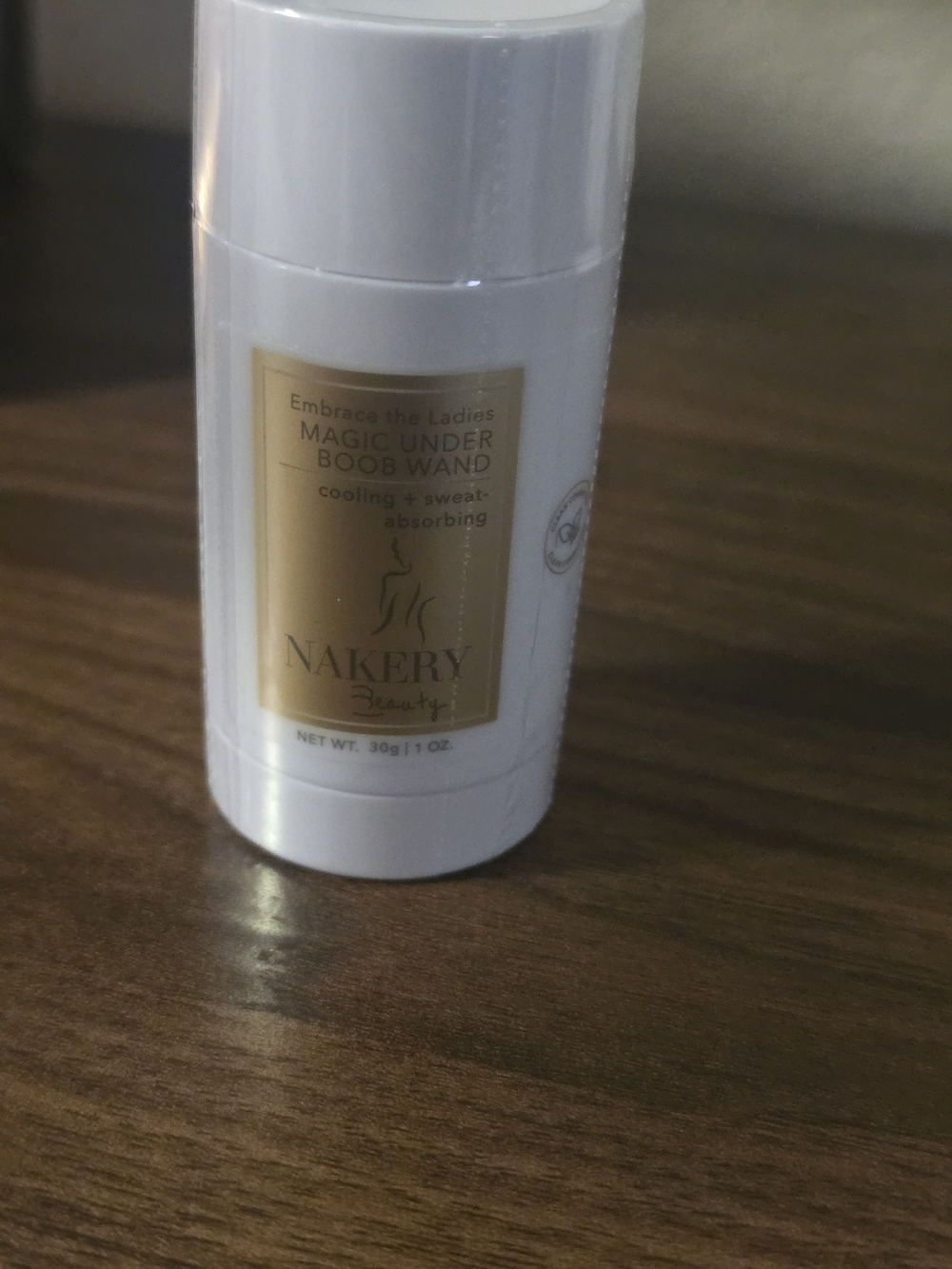 Nakery Beauty Magic Wand Cooling Sweat-Absorbing Stick 1 oz NEW Seale